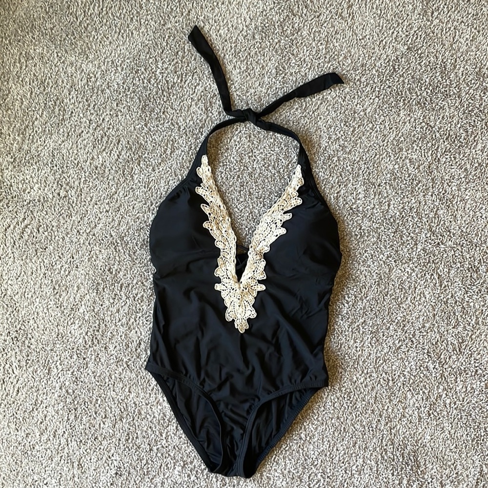 COPY - Venus swimwear black One-Piece